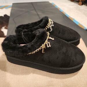 Juicy Couture Black Fur Slippers with Gold Chain